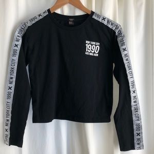 Forever 21 long sleeve cropped shirt